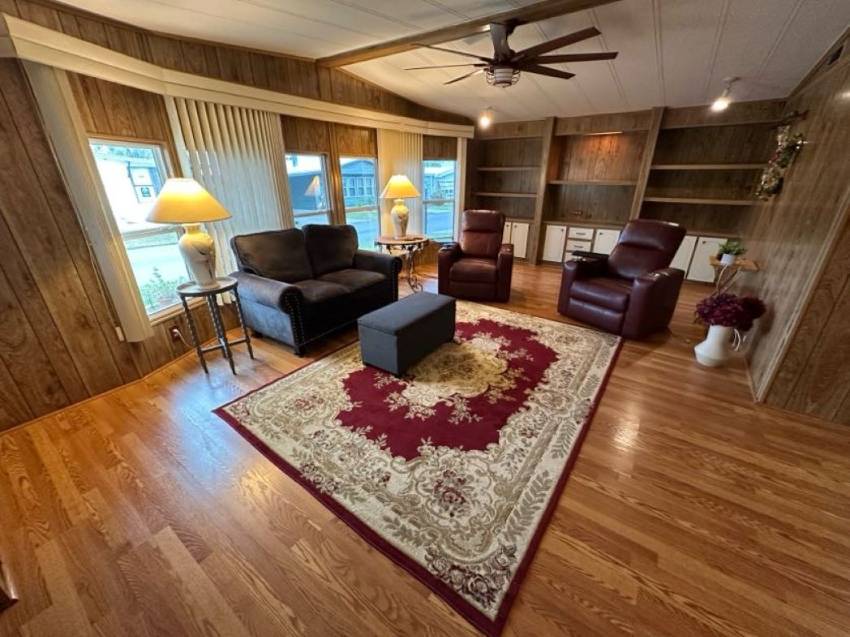 125 Rigi Slope Drive a Winter Haven, FL Mobile or Manufactured Home for Sale